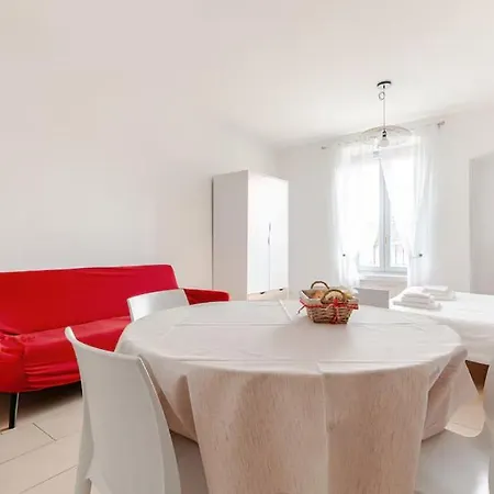 Semesterbostad Casa Angela *