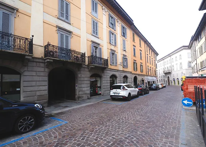 Casa Angela 度假居 贝尔加莫